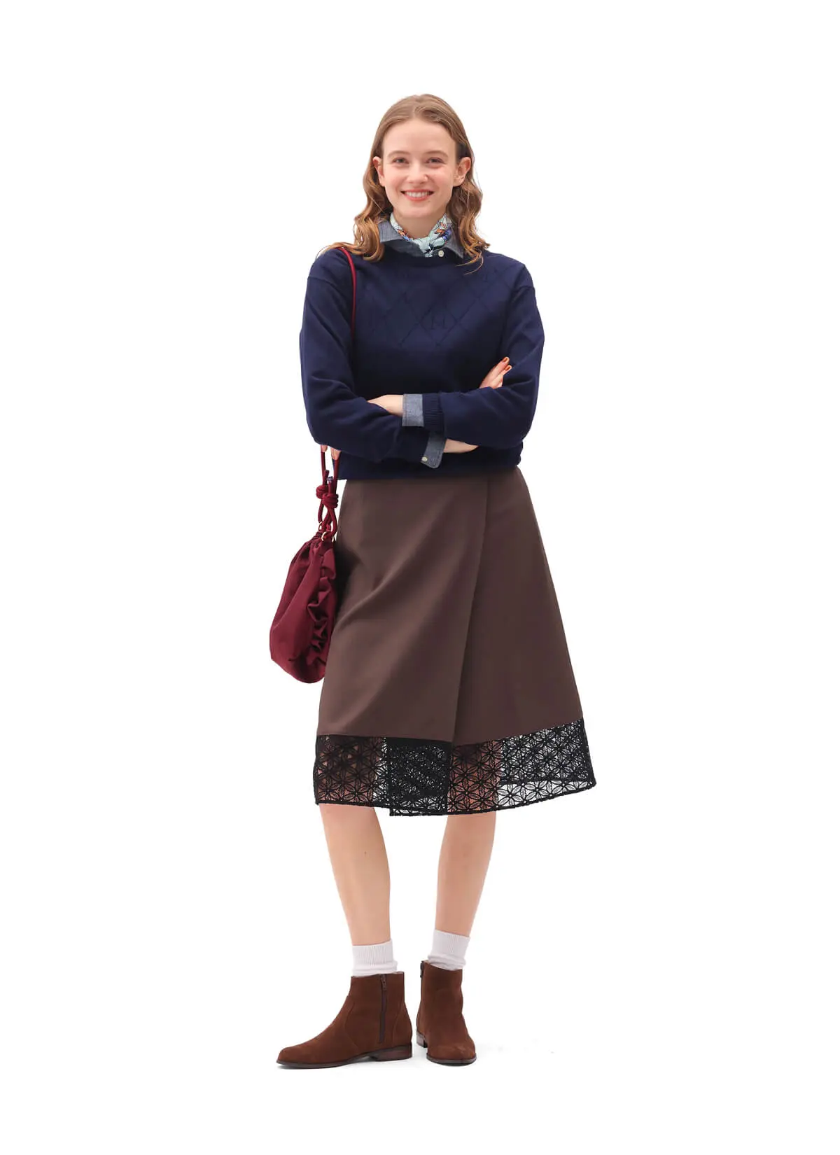 “M” MOTIF SWEATER / LACE SKIRT